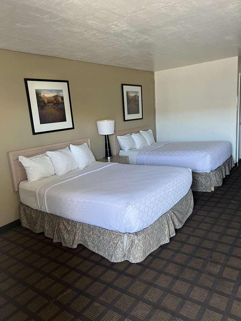 Americas Best Value Inn Wendover Quarto foto